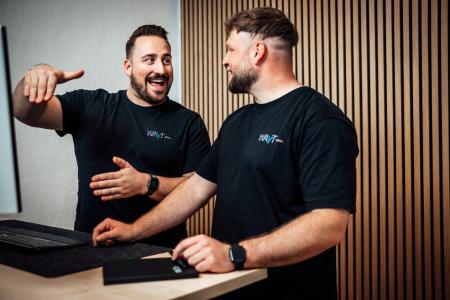 WAYT | We Accelerate Your Transformation 7 IT-Consultants in der Diskussion